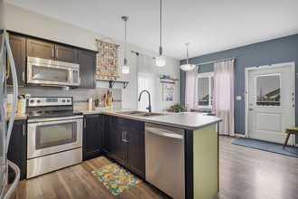 Additional image 3 of 83 Hawkridge Blvd.