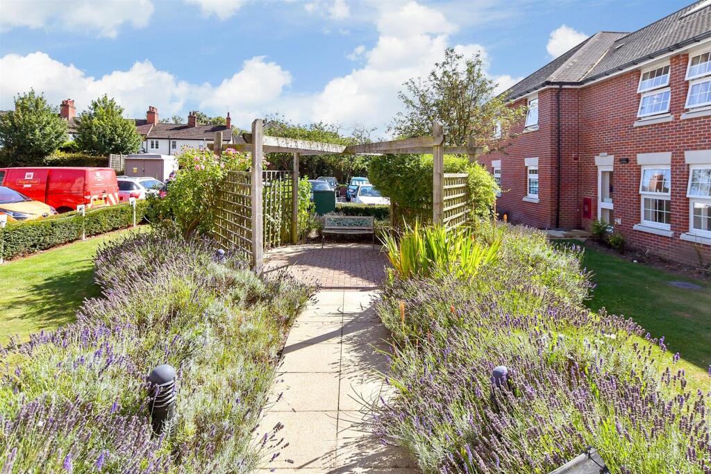 Additional image 7 of High Street, Ongar, Essex