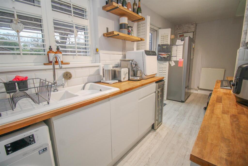 Additional image 4 of The Hoo, Old Harlow