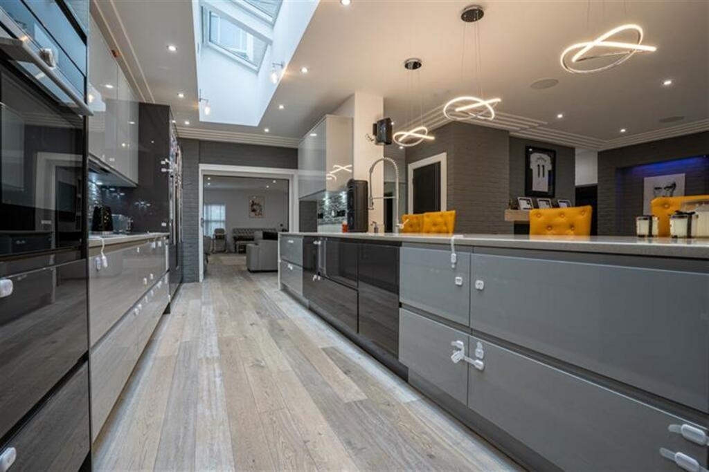 Additional image 4 of Queenborough Lane, Braintree, CM77