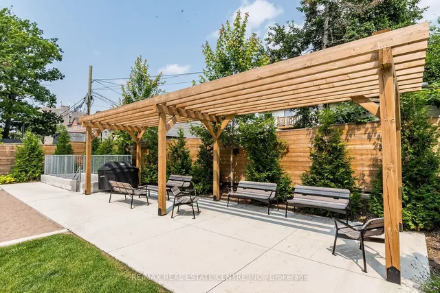 Additional image 40 of 66 Long Branch Ave Unit 12