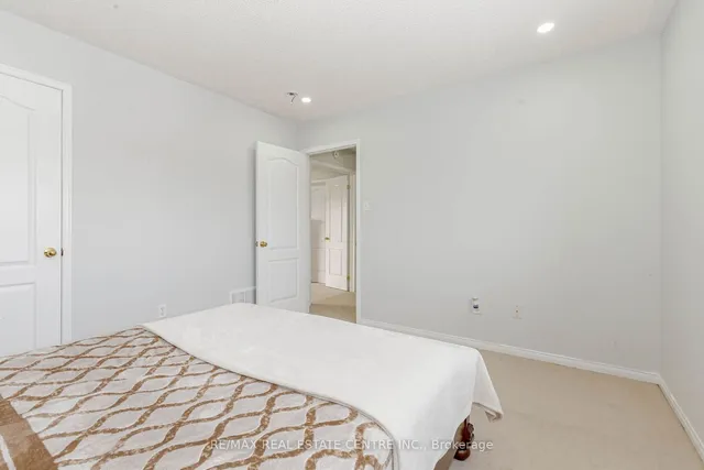 Additional image 37 of 12 Tregate Cres