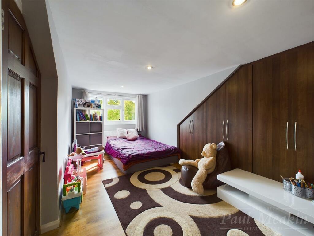 Additional image 24 of Farley Road, Selsdon, South Croydon