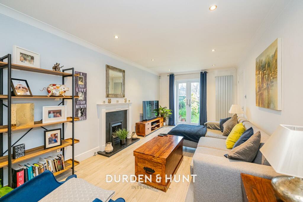 Additional image 5 of Oakland Mews, Ongar, CM5