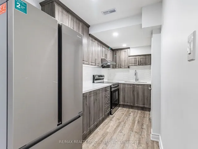 Additional image 32 of 9 Block Rd