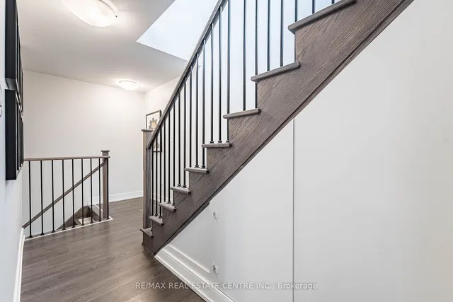 Additional image 31 of 66 Long Branch Ave Unit 12