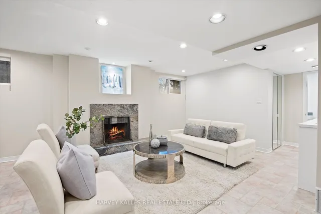 Additional image 27 of 66 Codsell Ave