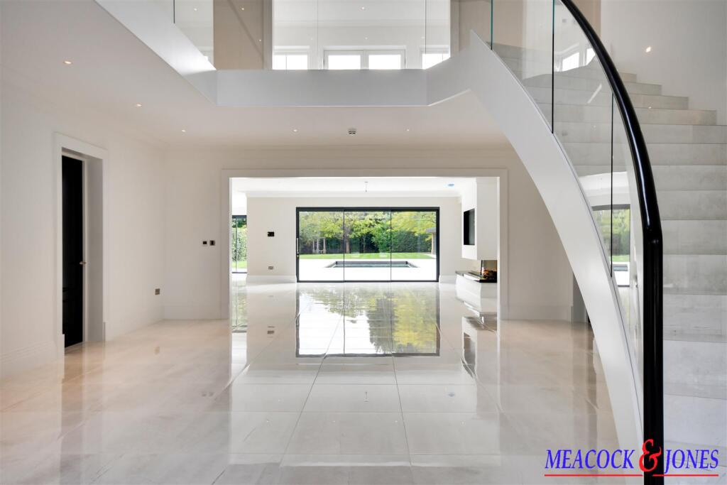 Additional image 3 of Ridgeway, Hutton Mount, Brentwood