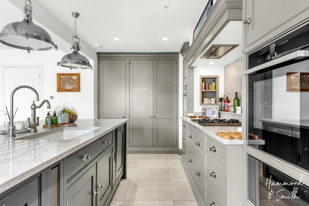 Additional image 4 of Kendal Avenue, Epping, CM16