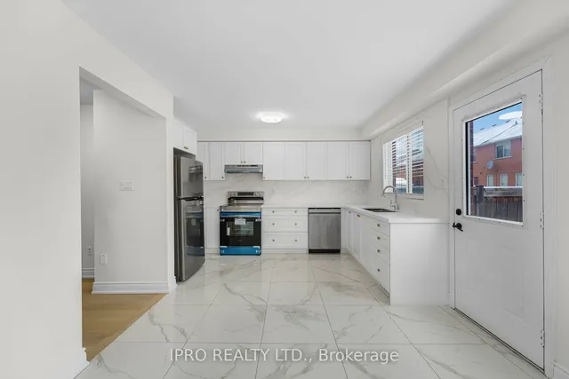 Additional image 18 of 15 Coolwater Dr