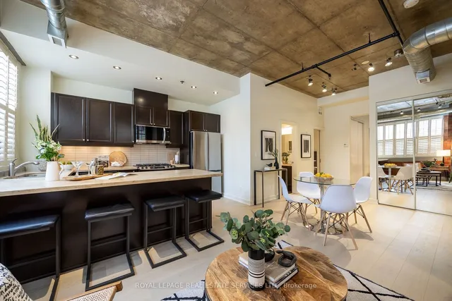 Additional image 9 of 10 Wellesley Pl Unit 101