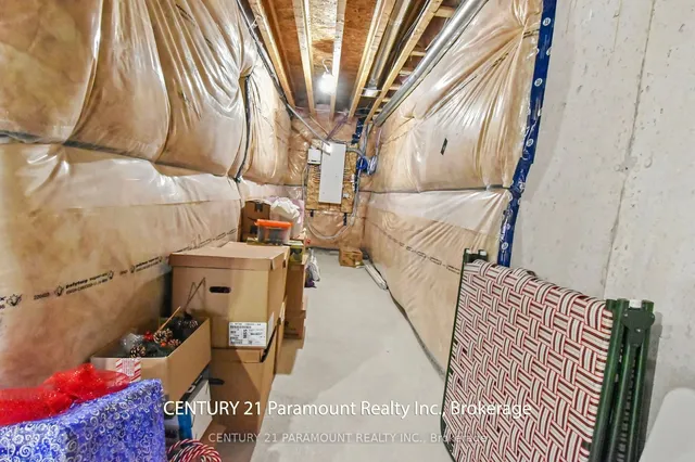 Additional image 39 of 34 Purple Sage Dr