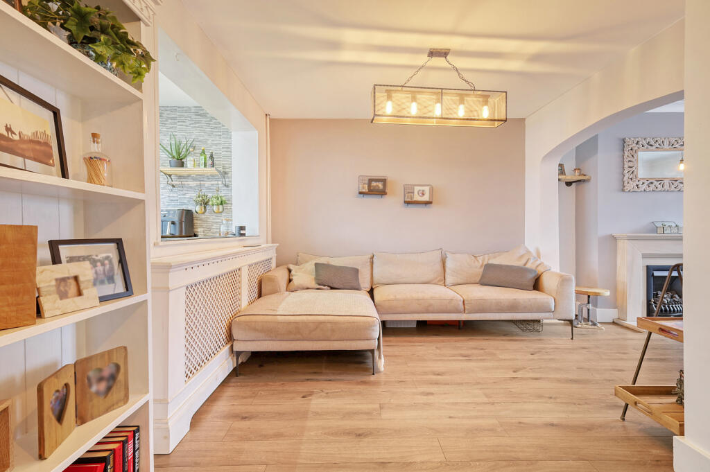 Additional image 6 of Park Lane, Ramsden Heath, CM11