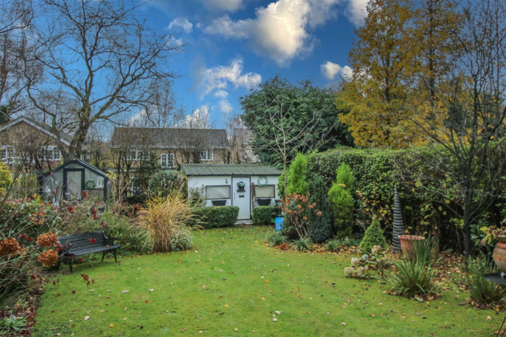 Additional image 27 of Priests Lane, Shenfield, Brentwood