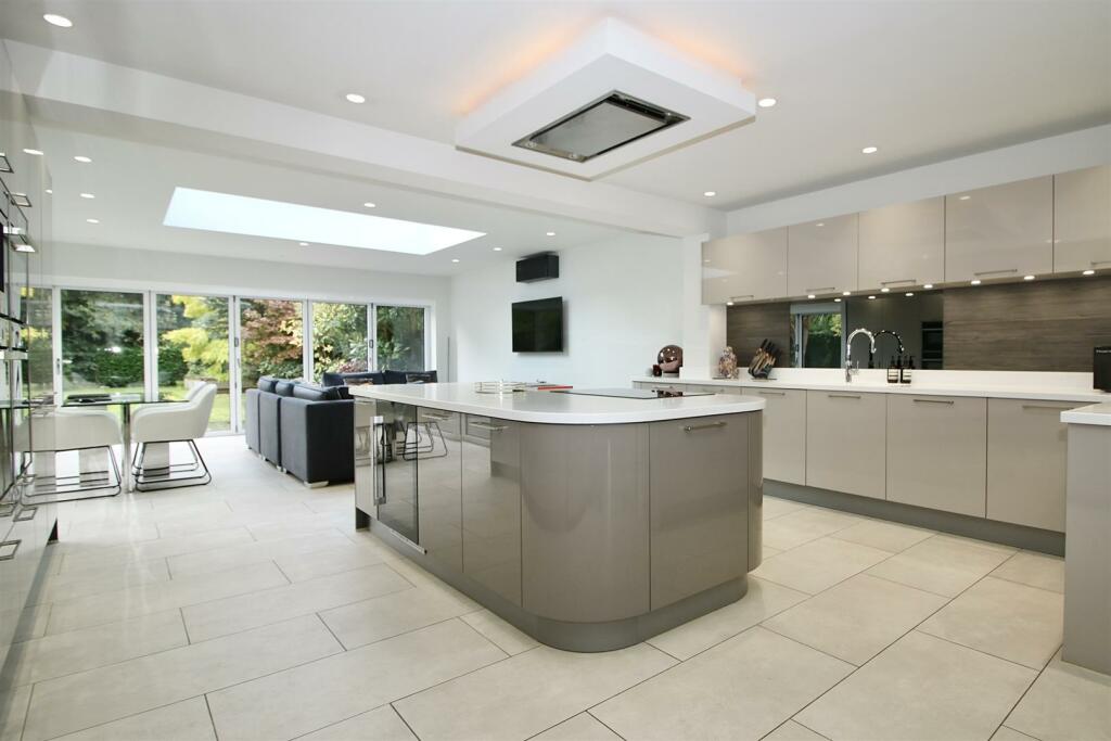 Additional image 6 of Norsey Road, Billericay