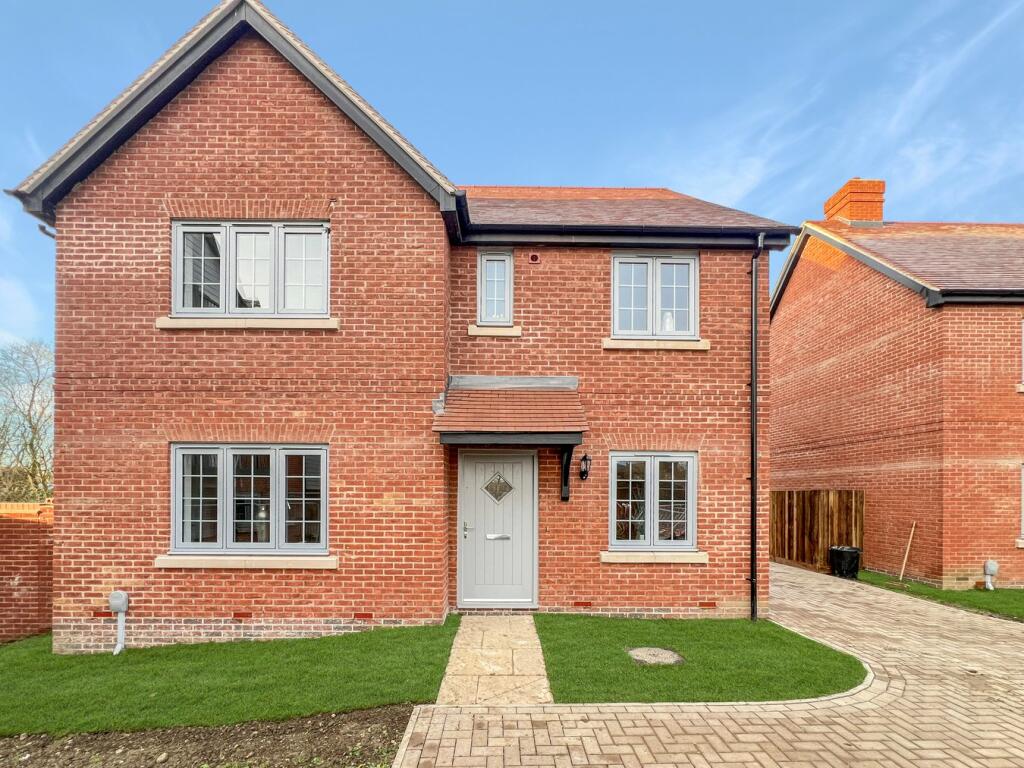 Additional image 22 of De Vere Grove, Halstead Road, Earls Colne, Colchester, CO6