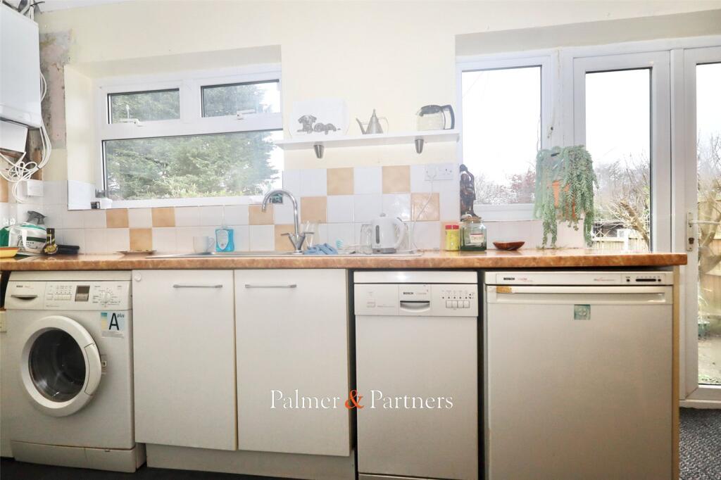 Additional image 6 of Walton Road, Walton on the Naze, Essex, CO14