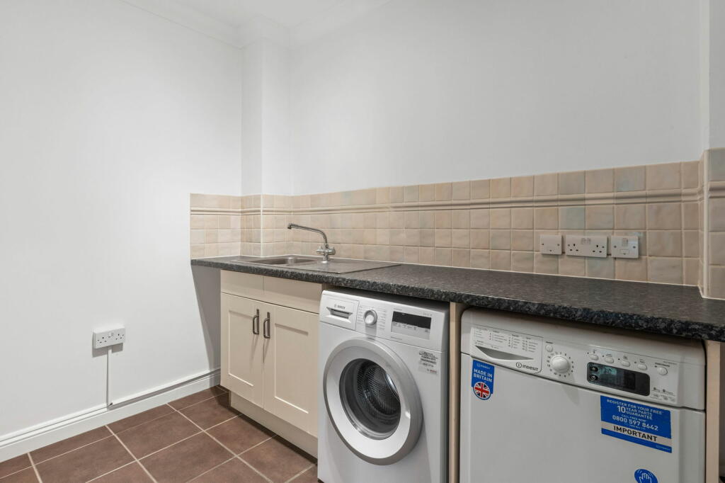 Additional image 10 of Broad Mead, South Hanningfield, Chelmsford, CM3 8GX