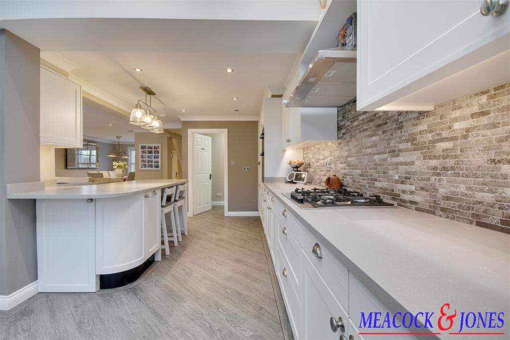 Additional image 4 of Tye Common Road, Billericay