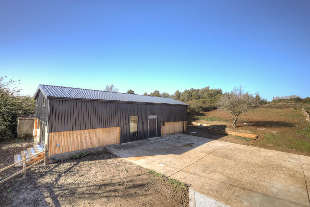 Additional image 6 of TWO BARNS Lower Road, Layer Breton