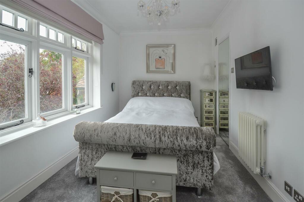 Additional image 19 of Headley Chase, Warley, Brentwood