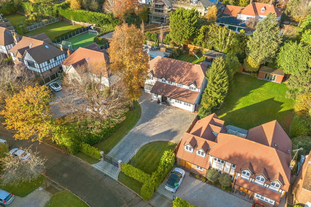 Additional image 62 of Longaford Way, Hutton Mount, Brentwood, CM13 2LT