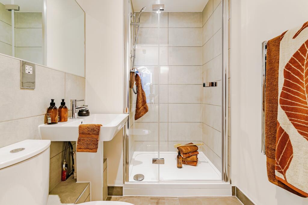 Additional image 15 of Crescent Gardens, 38 Cherry Orchard Road, Croydon, CR0