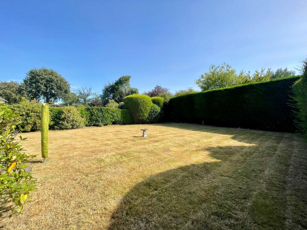 Additional image 3 of Long Meadow, Hutton, Brentwood, CM13