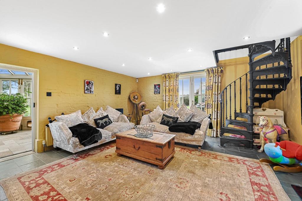 Additional image 53 of Frinton Road, Thorpe-Le-Soken