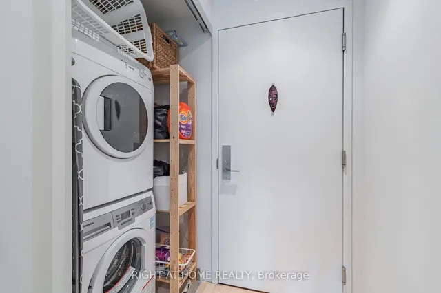 Additional image 20 of 60 Colborne St Unit 615