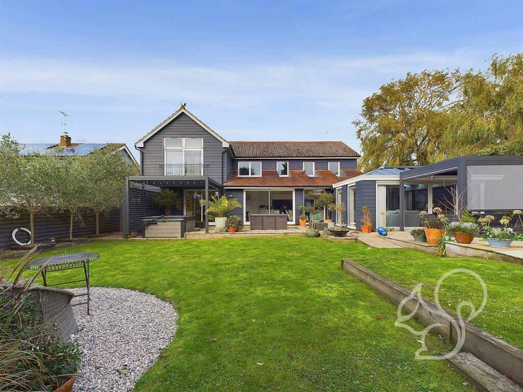 Additional image 3 of Firs Hamlet, West Mersea