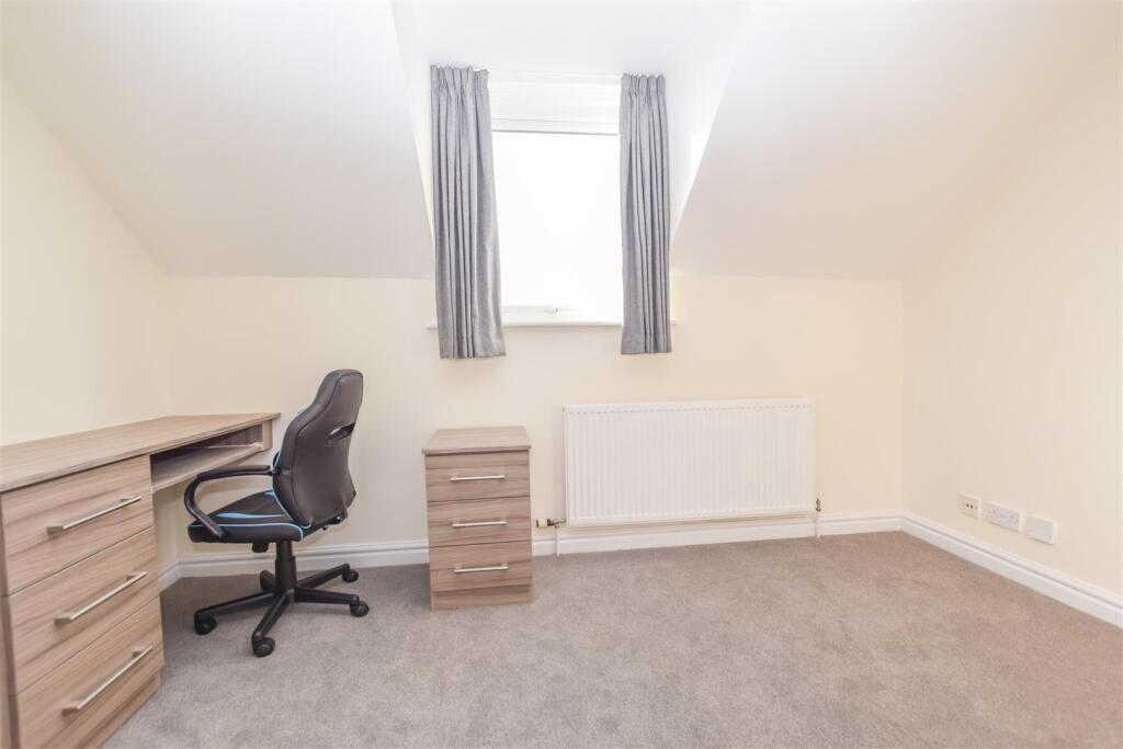 Additional image 15 of Park Street, Neston