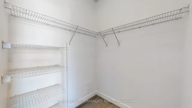 Additional image 13 of 18 Parkview Ave Unit 207