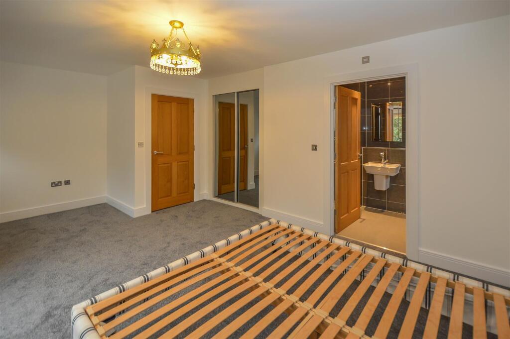 Additional image 12 of Woodside Place, Great Warley, Brentwood