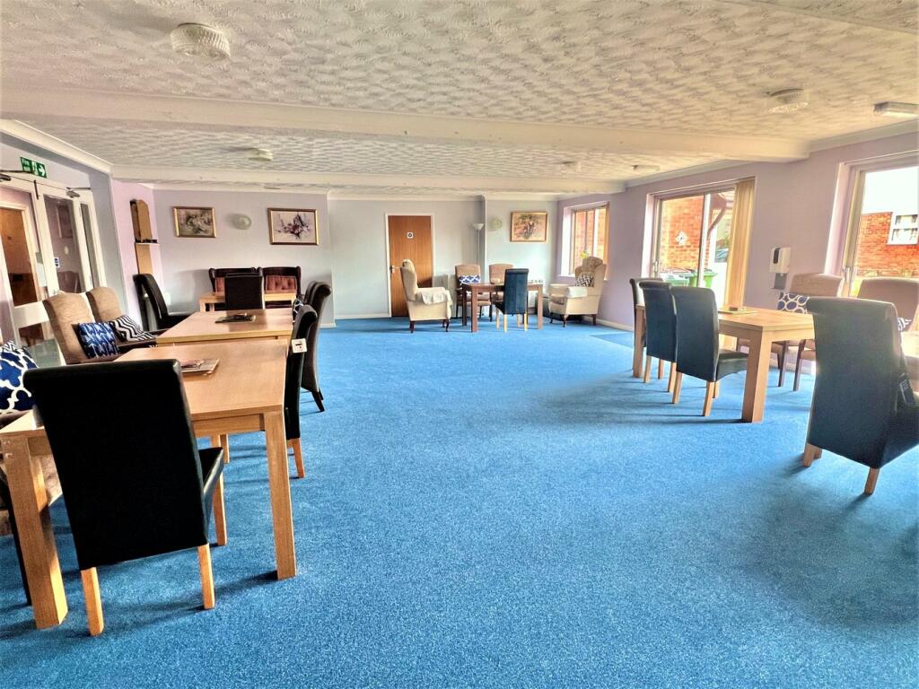 Additional image 15 of North Street, WALTON ON THE NAZE, CO14