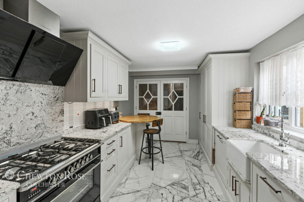 Additional image 14 of Creffield Road, Colchester