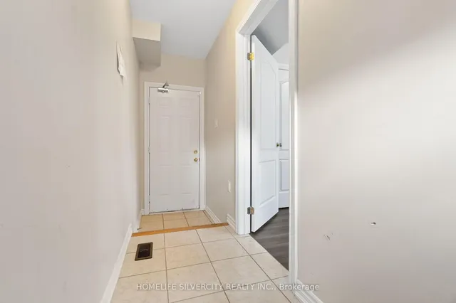 Additional image 12 of 78 New Pines Tr