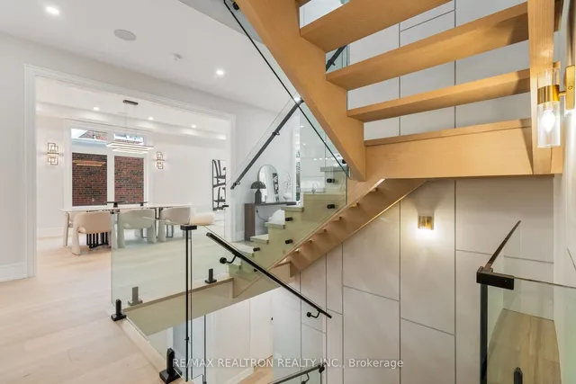 Additional image 33 of 49 Grantbrook St