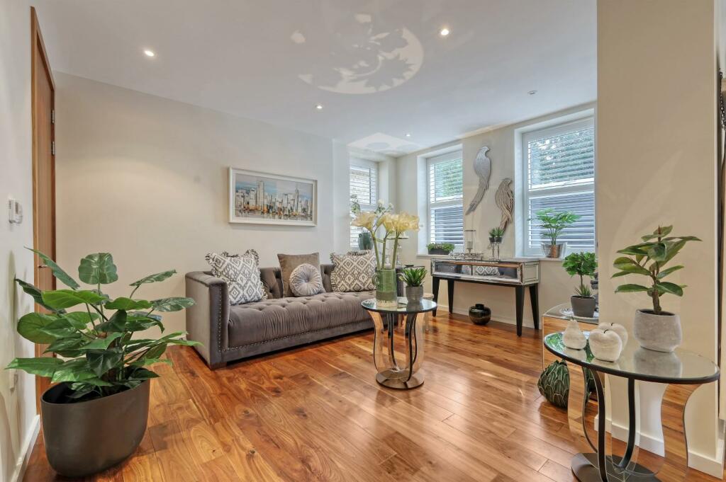 Additional image 10 of Piercing Hill, Theydon Bois,