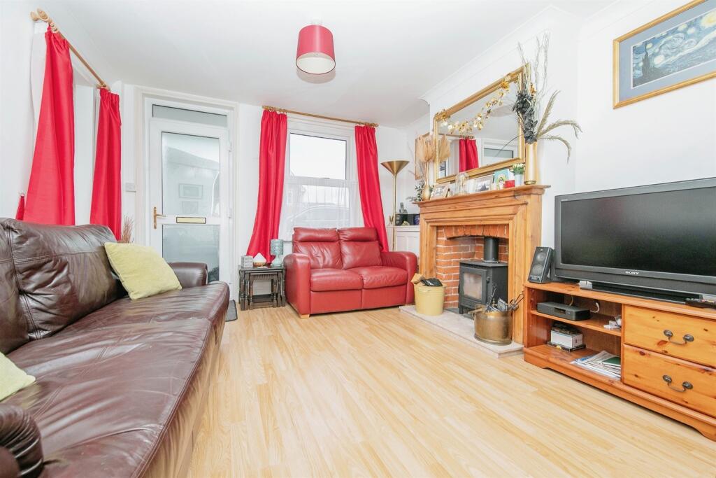 Additional image 5 of Parsons Heath, Colchester