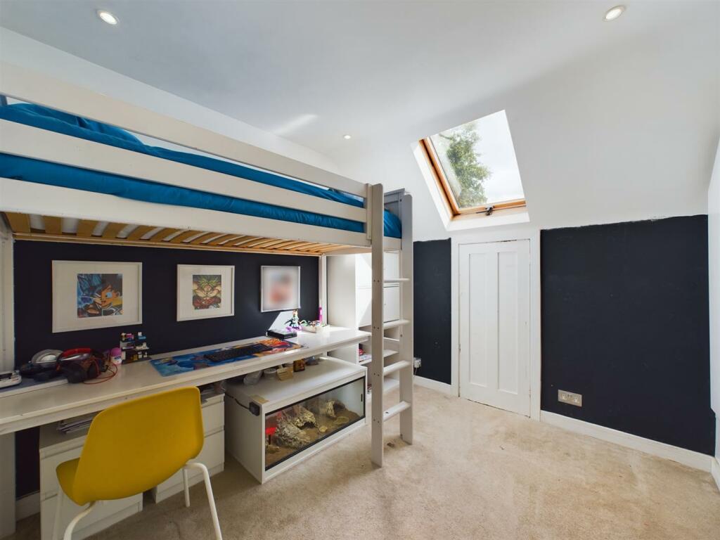 Additional image 10 of Stoats Nest Village, Coulsdon