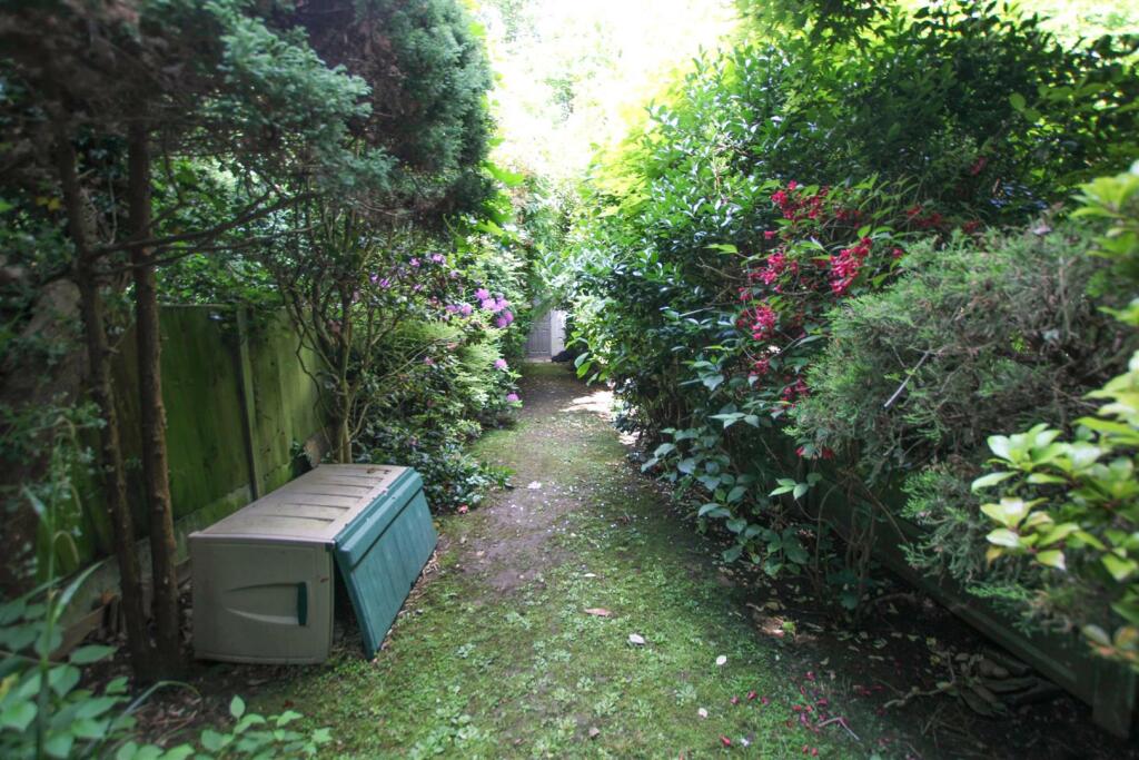 Additional image 26 of Highland Grove, Billericay