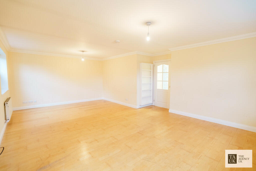 Additional image 6 of Brook Street, Brentwood, CM14