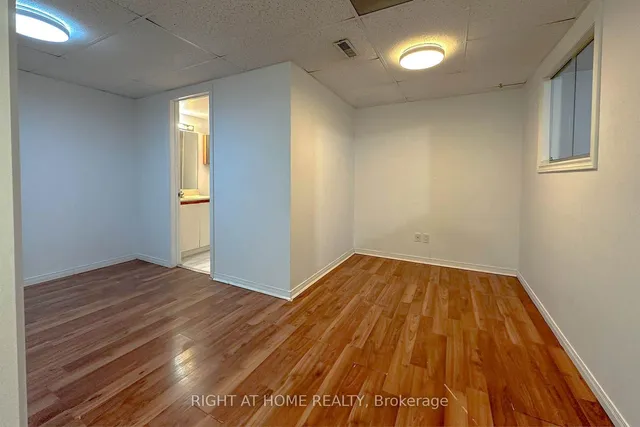 Additional image 31 of 75 Glen Springs Dr