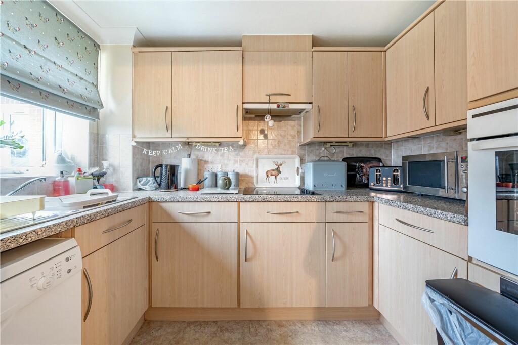 Additional image 13 of Limpsfield Road, Warlingham, CR6