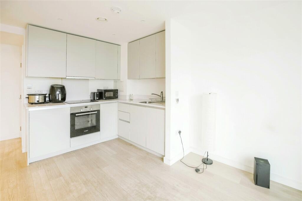 Additional image 4 of Saffron Central Square, Croydon, CR0