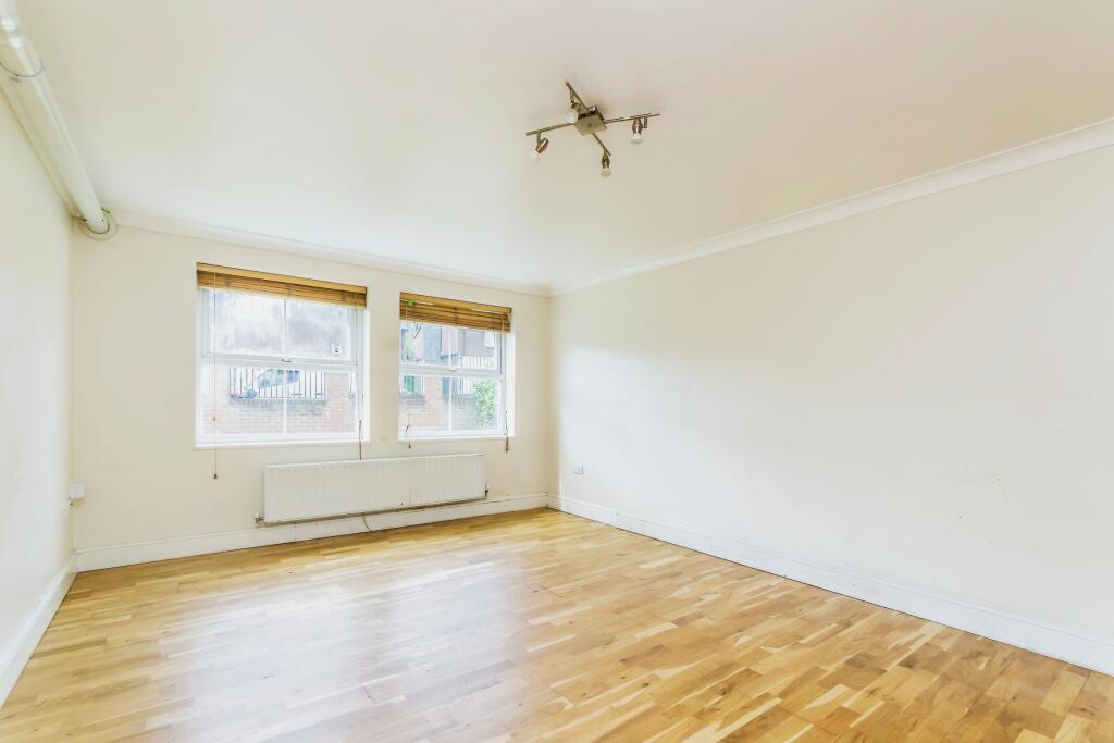 Additional image 9 of Godstone Road, Whyteleafe, Surrey, CR3