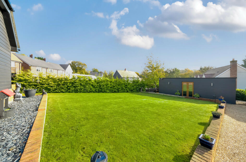Additional image 21 of Tilekiln Green, Great Hallingbury, Bishop's Stortford, Essex, CM22