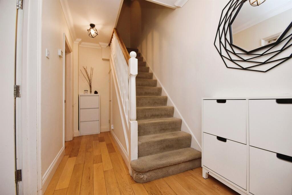 Additional image 11 of Russell Close, Brentwood