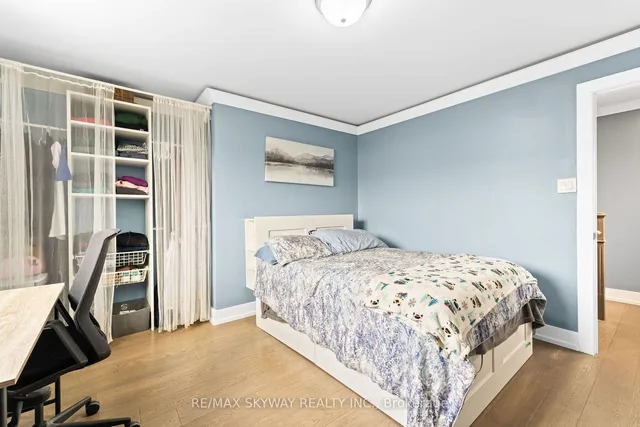 Additional image 20 of 26 Somerset Dr